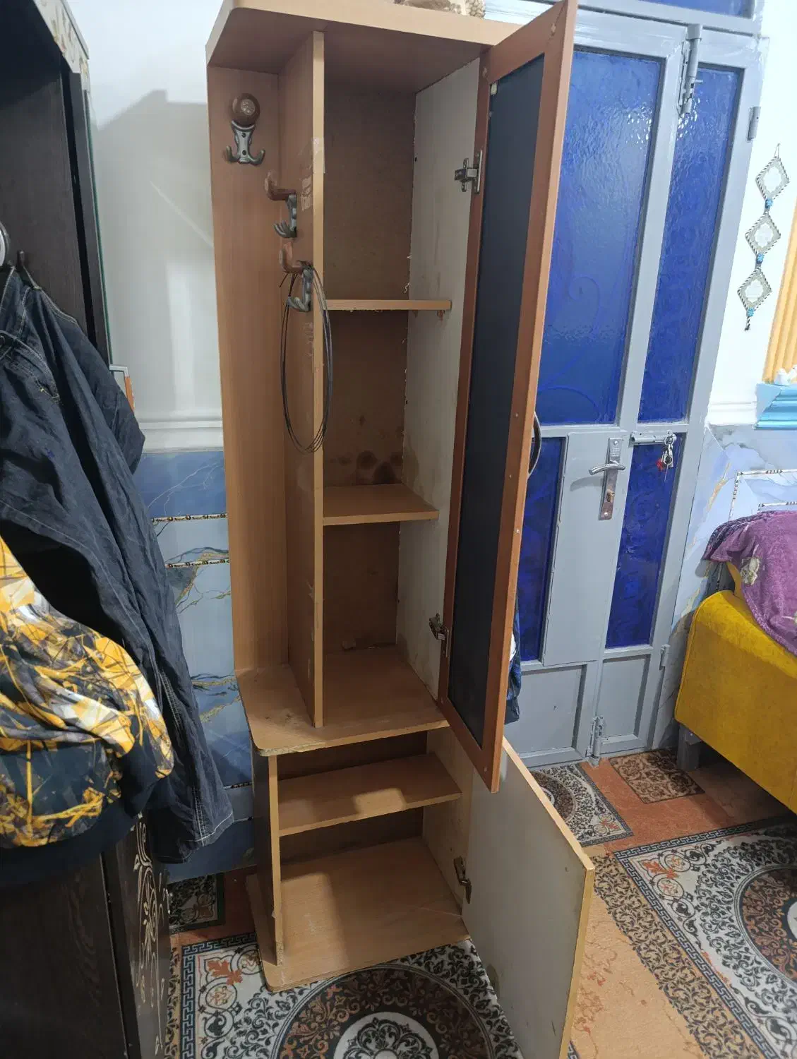 جاکفشی|جاکفشی، کمد، دراور|زاهدان, |دیوار