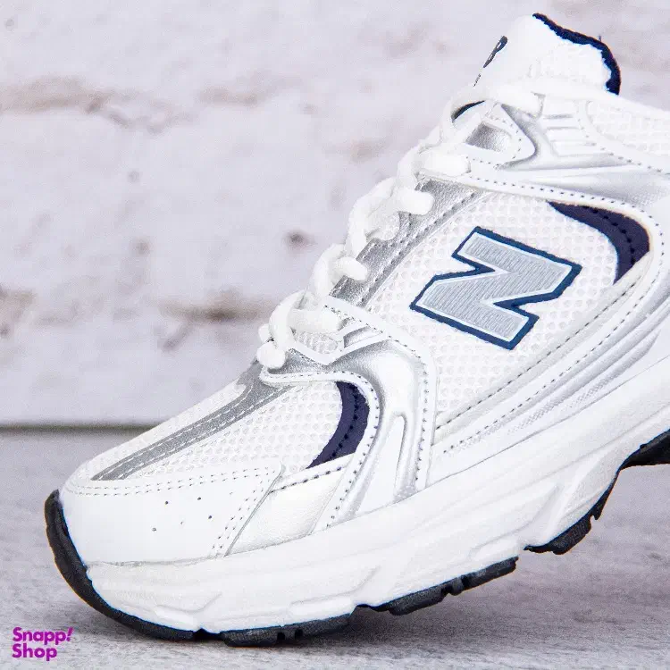 کفش ورزشی زنانه نیوبالانس 530 رنگ سفید سرمه ای|کیف، کفش، کمربند|مشهد, شهرک شهید باهنر|دیوار