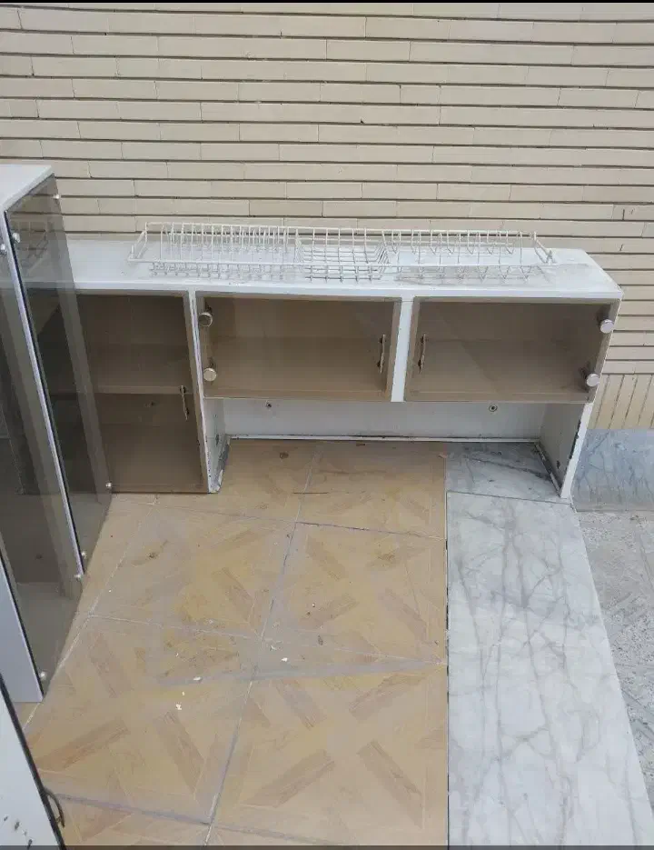 کابینت|مصالح و تجهیزات ساختمان|بروجن, |دیوار