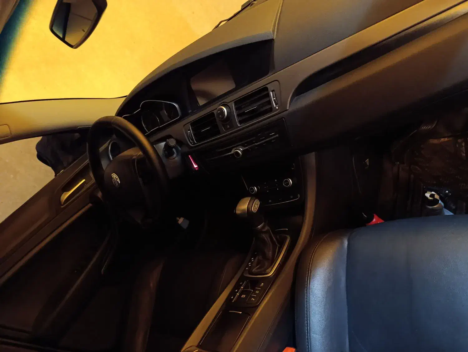 ام جی 6نیو|خودرو سواری و وانت|تهران, تهرانپارس غربی|دیوار