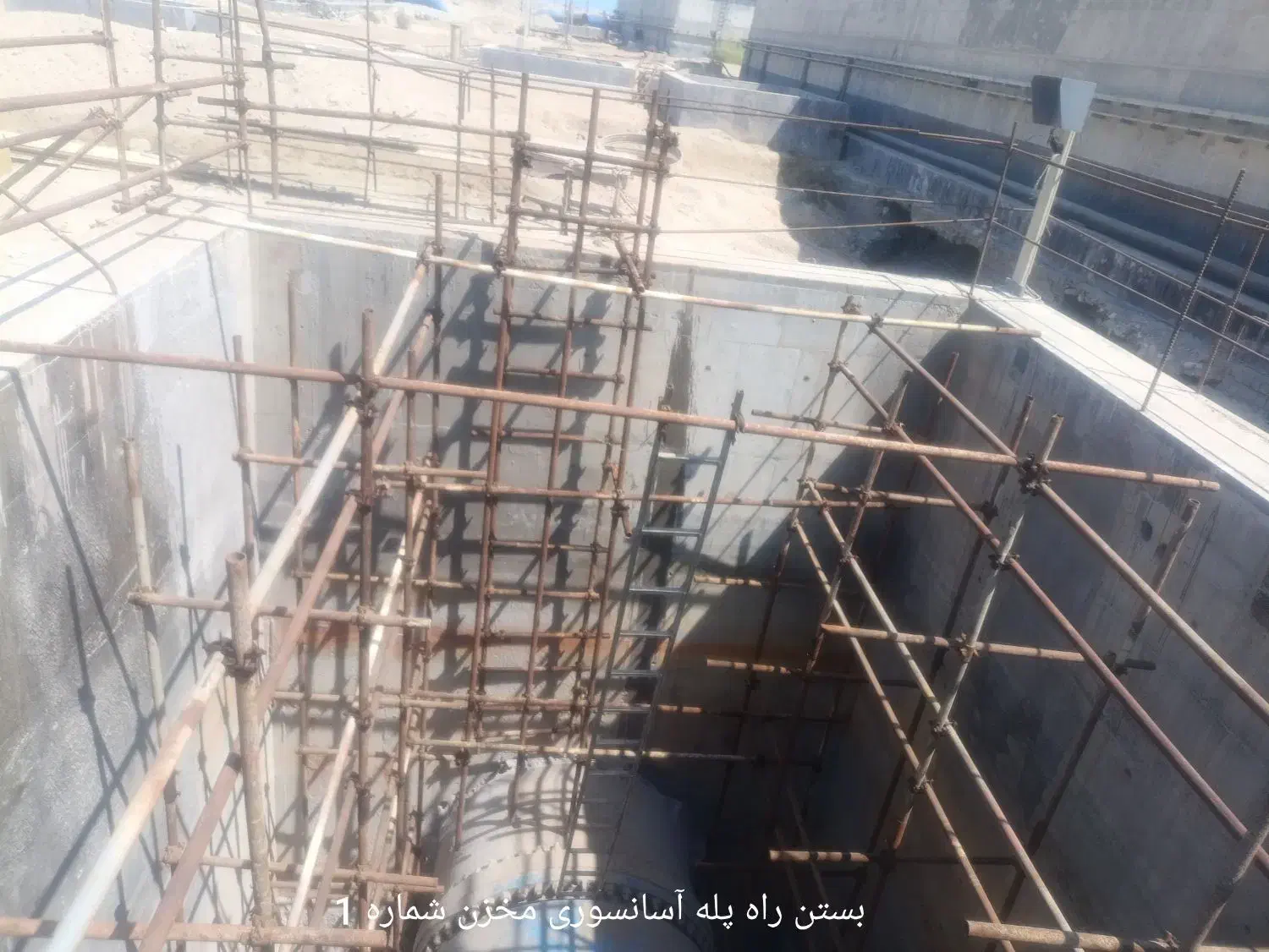 نیاز مند ب اوستا کار داربست کارم بدون ارتفاع است|استخدام معماری، عمران و ساختمانی|بندرعباس, |دیوار