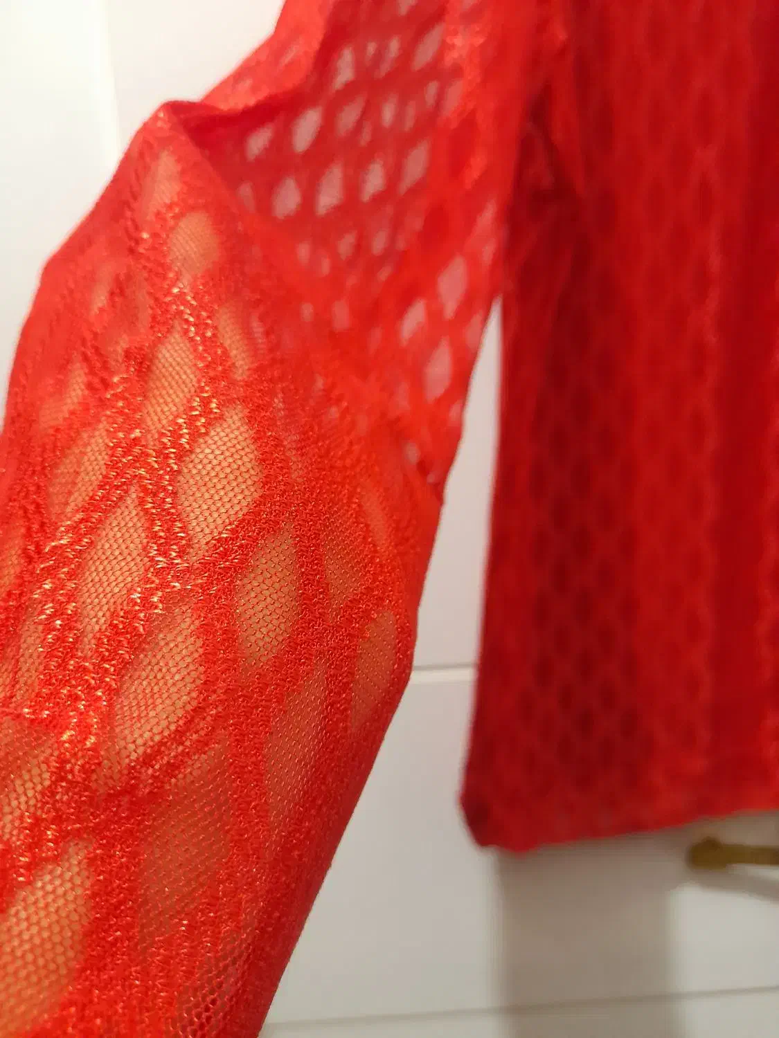 بلوز قرمز|لباس|مشهد, ایثار|دیوار