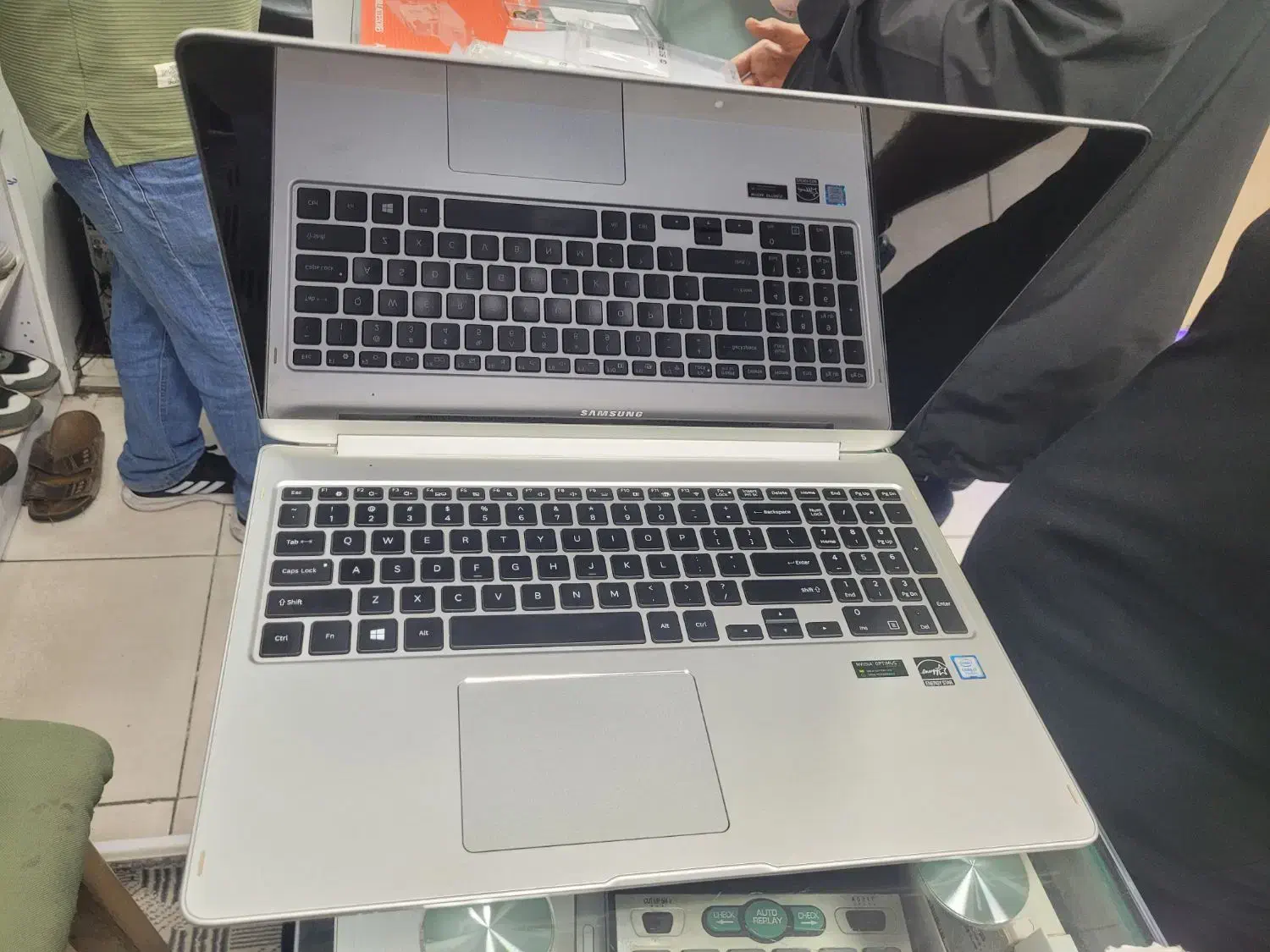 لپ تاپ سامسونگ تاچ ۳۶۰ درجه|رایانه همراه|بابل, |دیوار