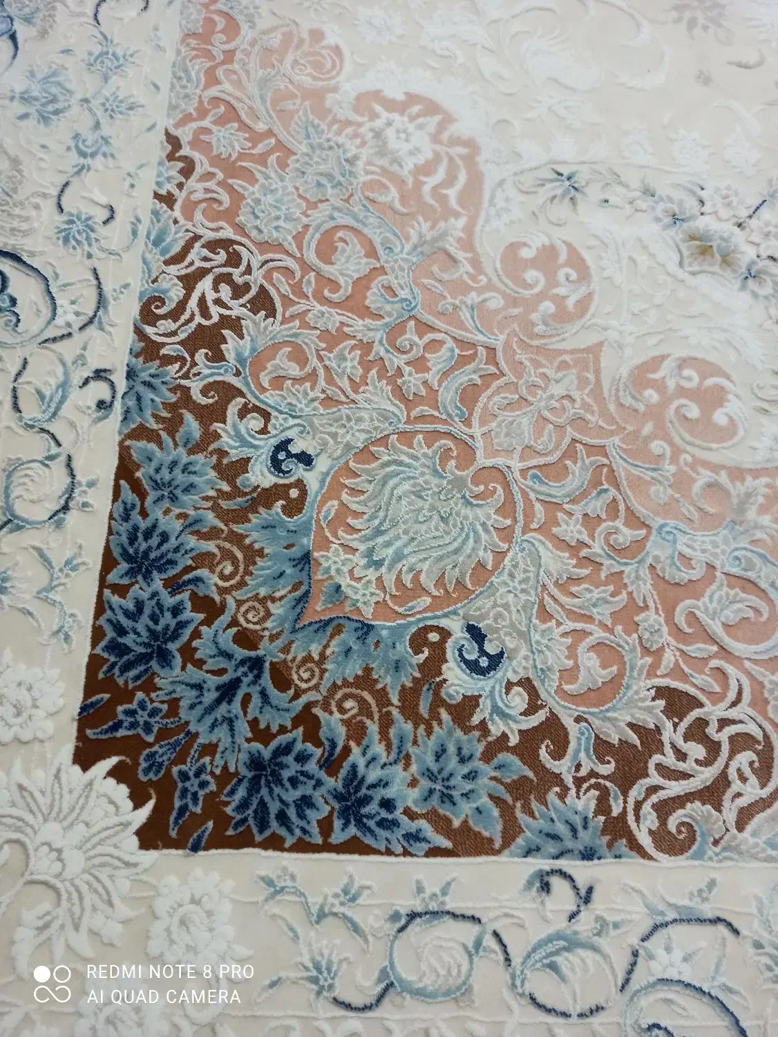 فرش ۱۲۰۰شانه|فرش|هشتگرد, شهرک بعثت|دیوار