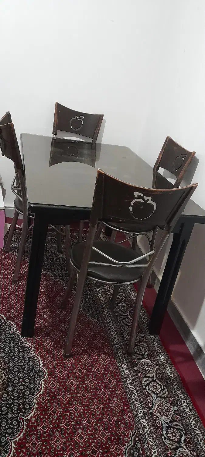 میز غذا خوری|میز و صندلی غذاخوری|مشگین شهر, |دیوار