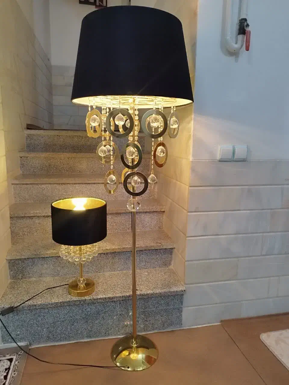 آباژور ایستاده در حد نو|چراغ خواب و آباژور|اردکان, |دیوار