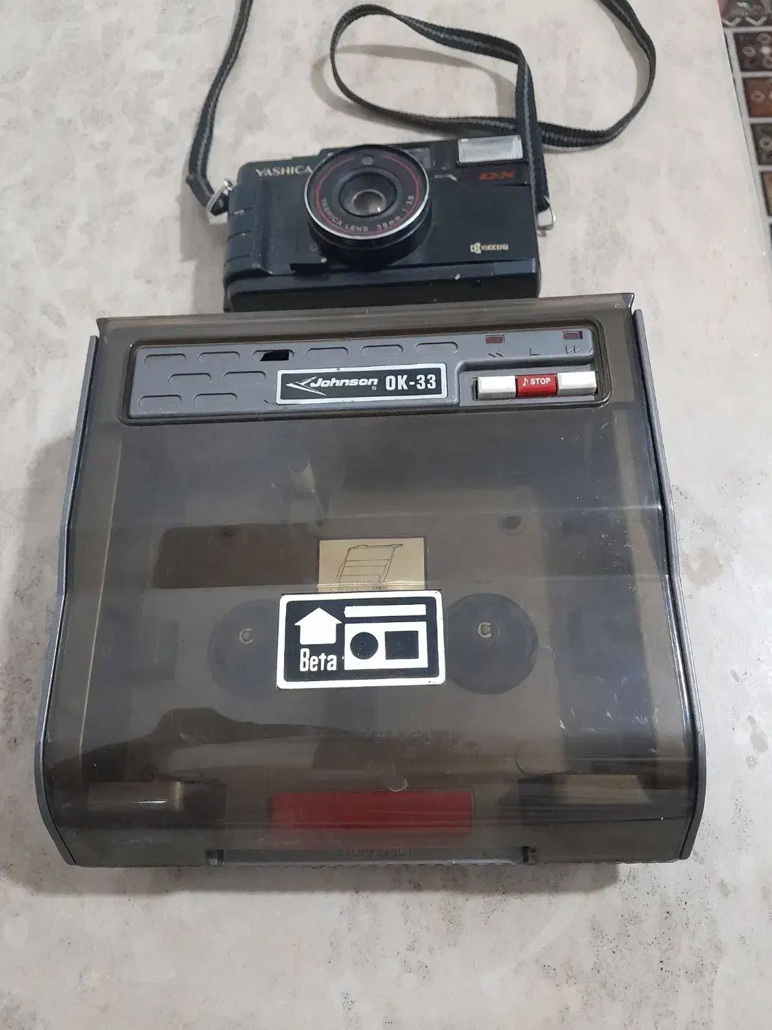 دوبین یاشیکا ژاپن ونوار برگردان کلکسیونی انتیک|دوربین عکاسی و فیلمبرداری|همدان, |دیوار