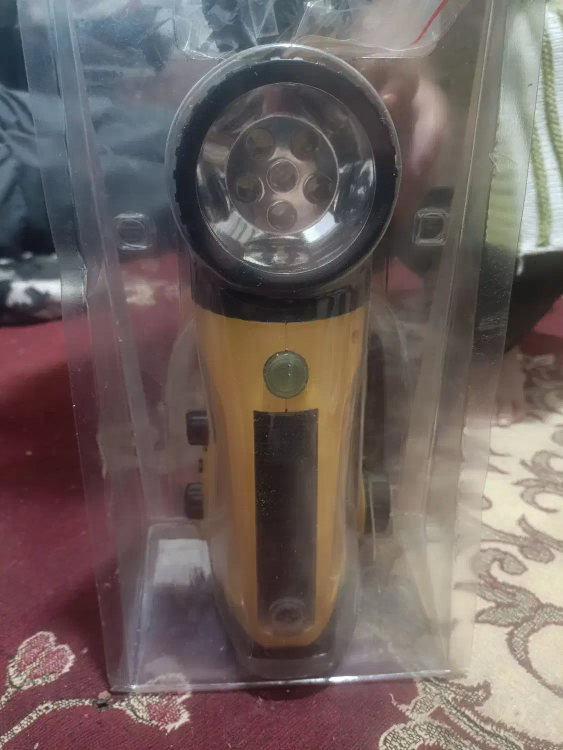 چراغ قوه|کوهنوردی و کمپینگ|زاهدان, |دیوار