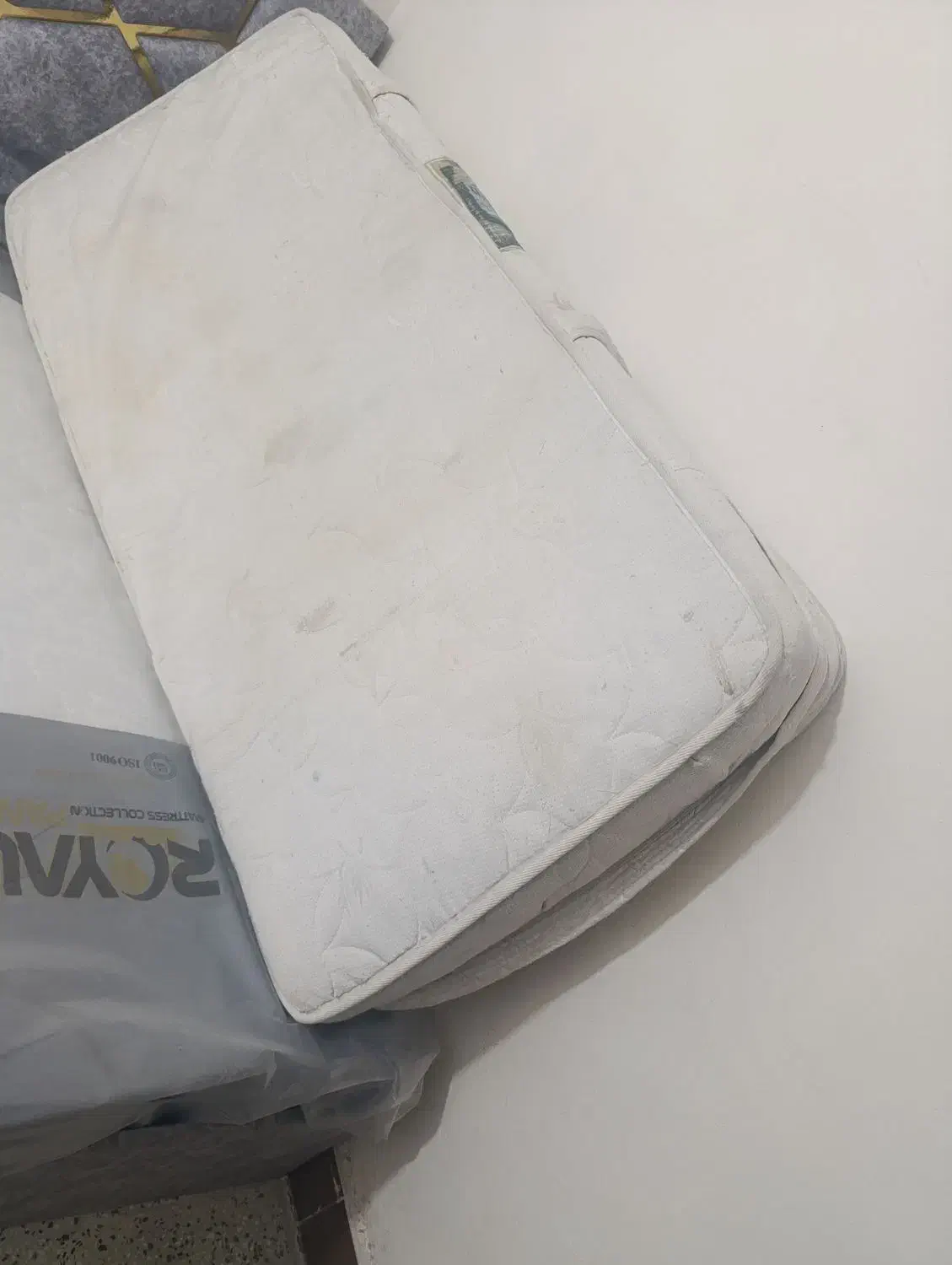 شادگان|تشک تختخواب|شادگان, |دیوار