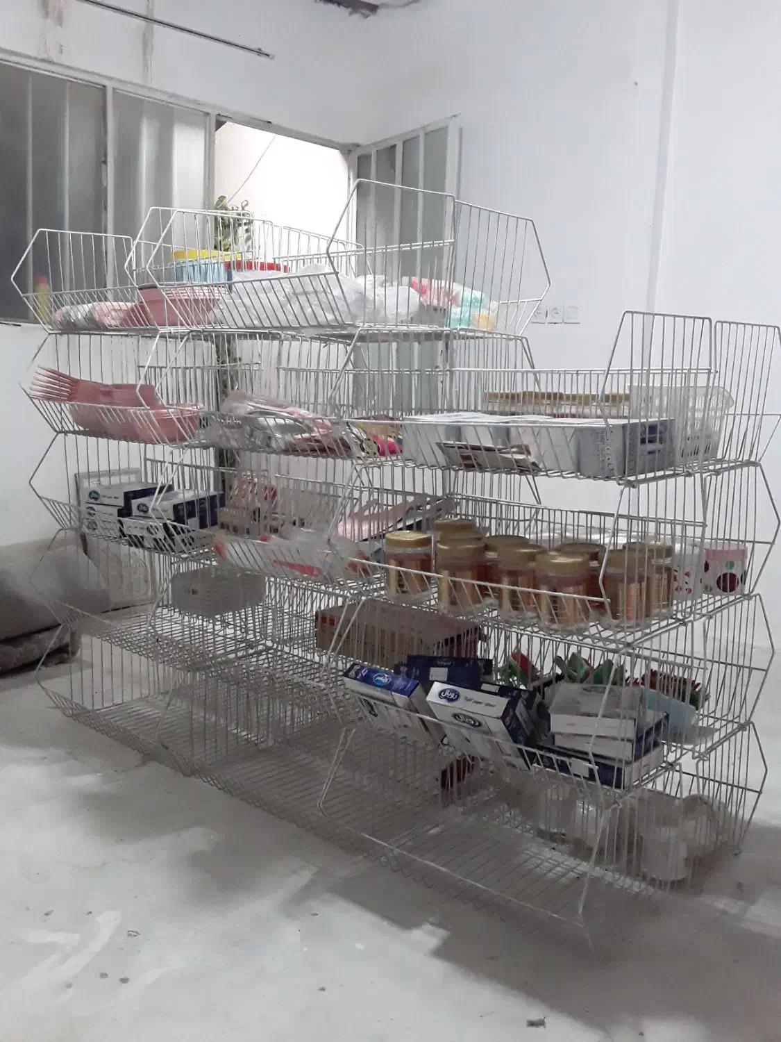 قفسه|کتابخانه، شلف، قفسههای دیواری|اقبالیه, |دیوار