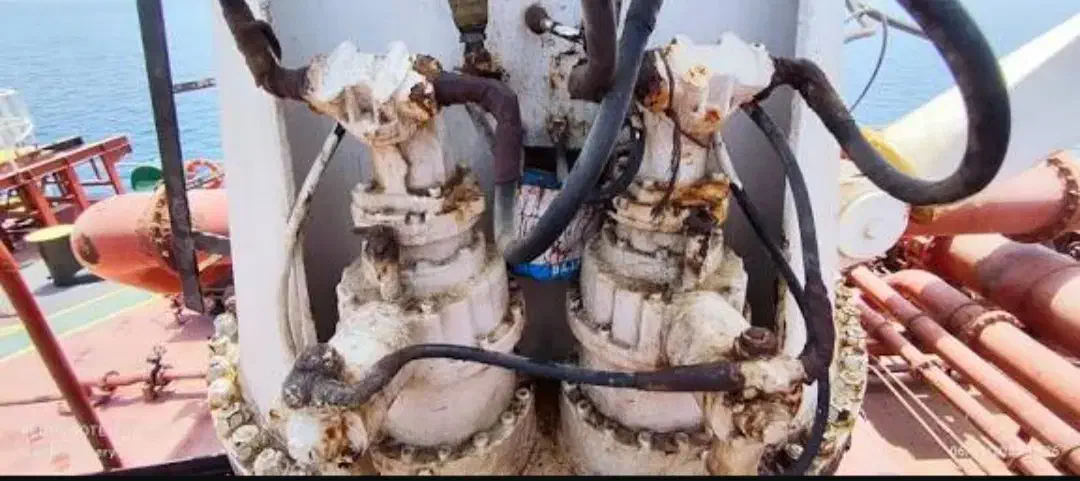 تعمیر و اورهال کشتی و قایق|خدمات پیشه و مهارت|کیش, |دیوار