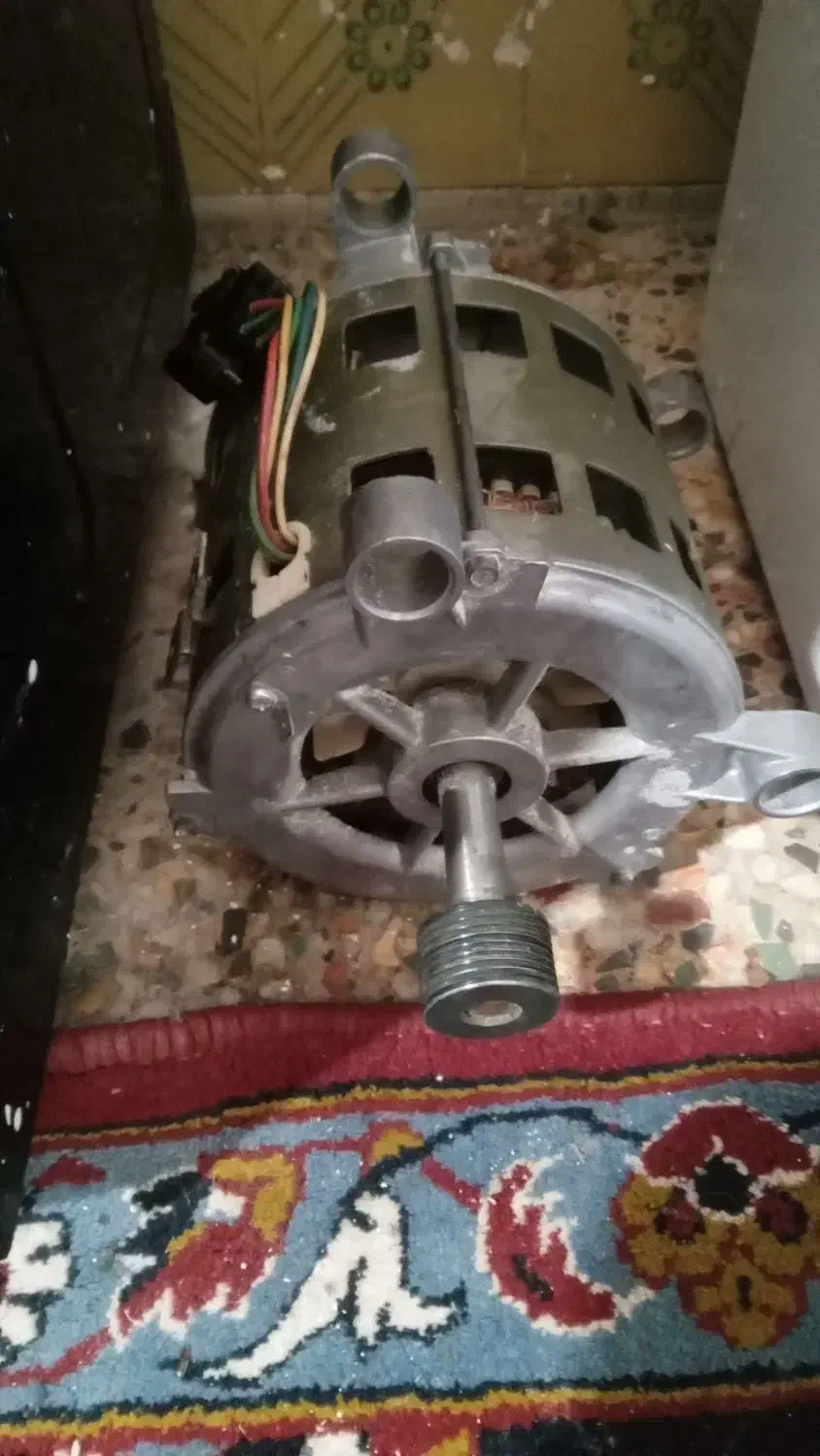 موتور لباسشویی در حد صفر|ماشین لباسشویی و خشک‌کن لباس|فاضل آباد, |دیوار