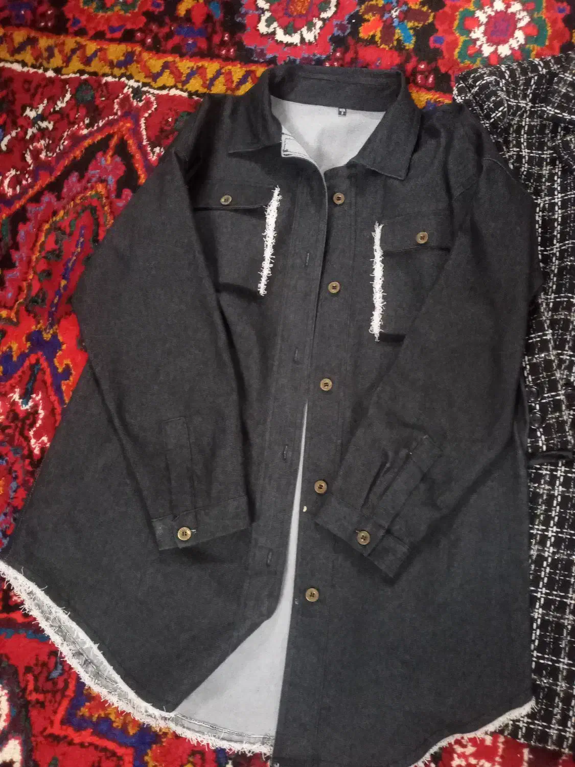 مانتو پشمی|لباس|مرند, |دیوار