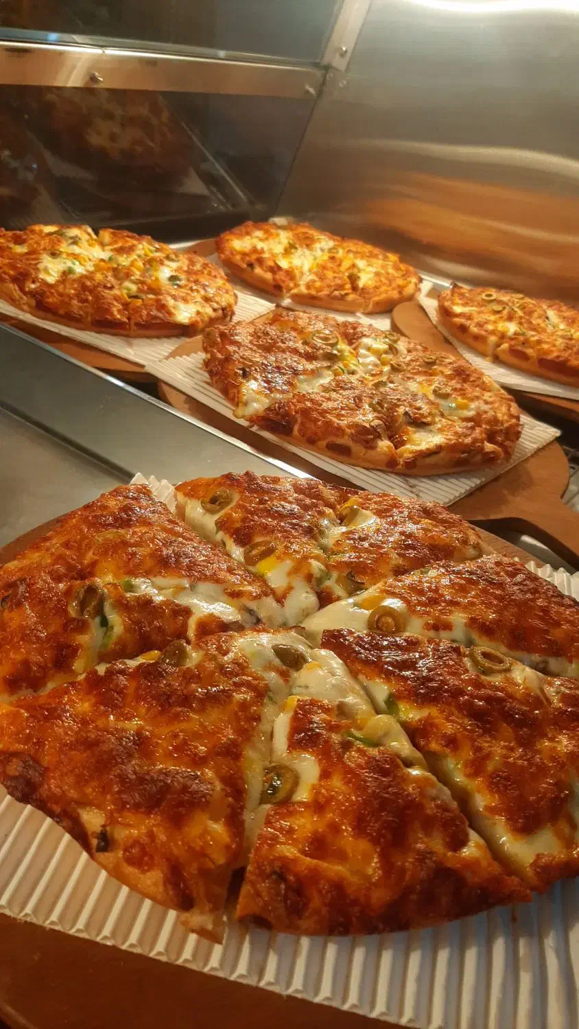 همکار اقا جهت کار فست‌فود|استخدام خدمات فروشگاه و رستوران|لنگرود, |دیوار