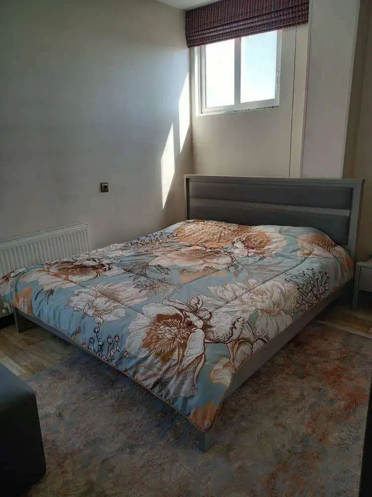 سرویس خواب با تشک طبی دو نفره نو|تخت و سرویس خواب|شاهین‌شهر, فردوسی|دیوار