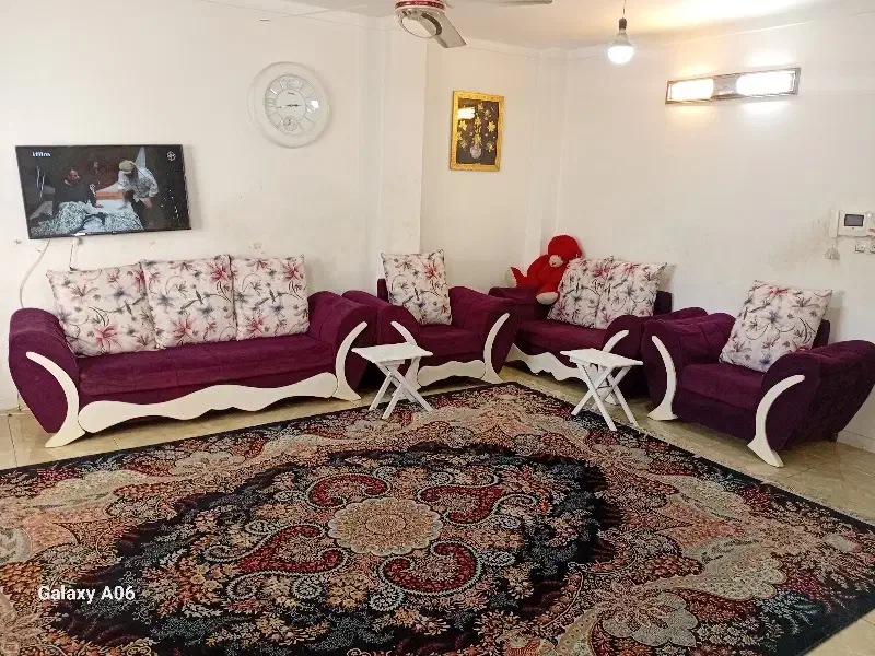 فروش مبل هفت نفره دست دوم|مبلمان خانگی و میز عسلی|گرگان, |دیوار