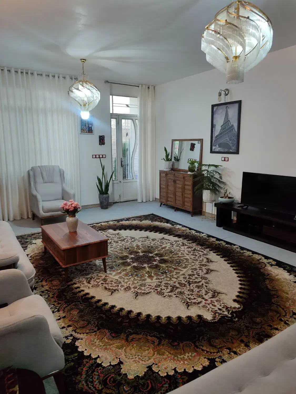 منزل ویلایی اجاره رهن کفری پیربنو جمال اباد کرونی|اجارهٔ خانه و ویلا|شیراز, جمال آباد|دیوار