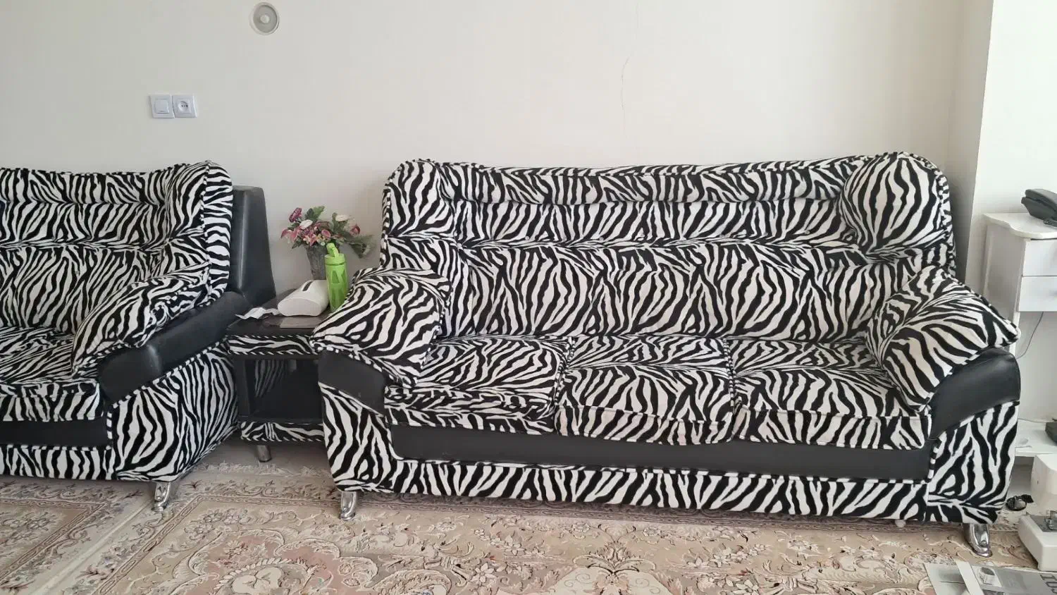 مبل سالم و محکم|مبلمان خانگی و میز عسلی|سبزوار, پامنار|دیوار