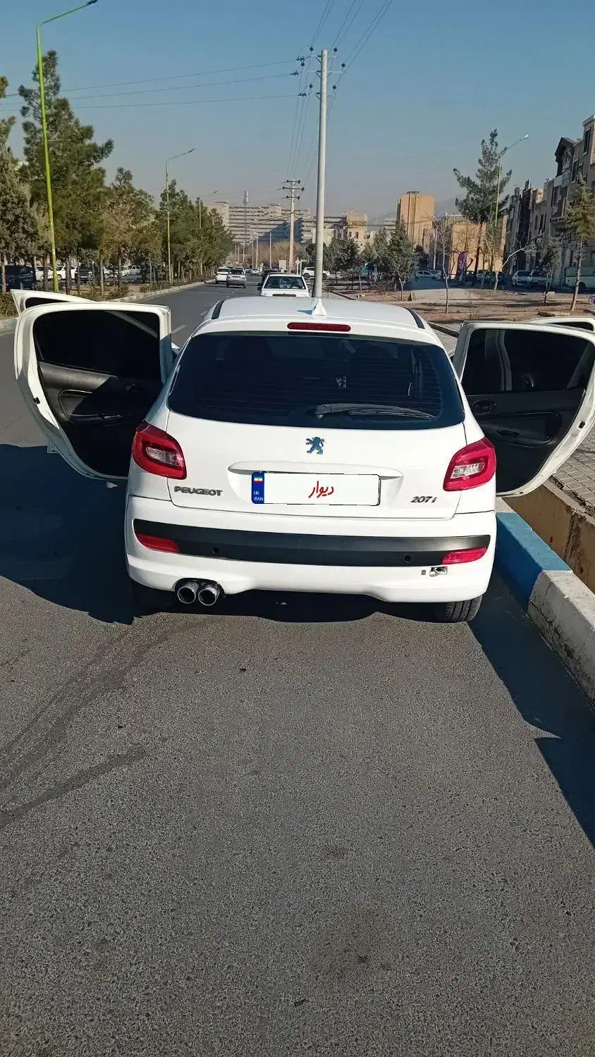 207 اتومات|خودرو سواری و وانت|اصفهان, باغ نگاره|دیوار