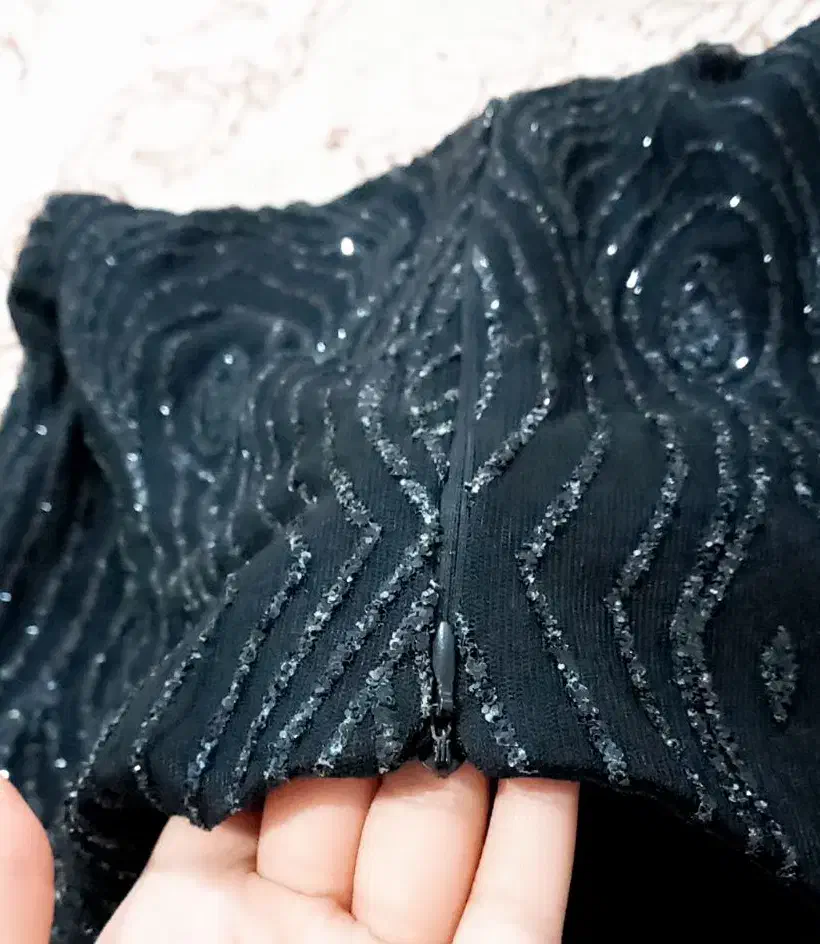 لباس مجلسی کوتاه|لباس|قم, شهر قائم|دیوار