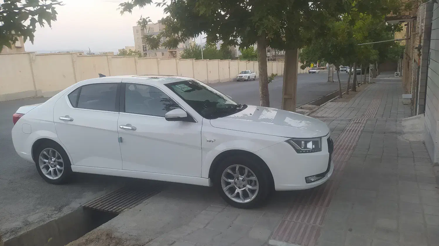 دنا پلاس توربو اتوماتیک آپشنال|خودرو سواری و وانت|ملایر, |دیوار