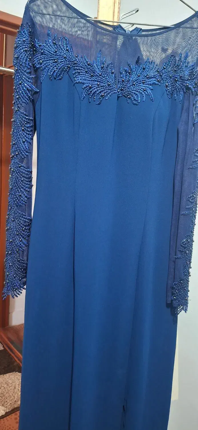 لباس در حد نو|لباس|سنقر, |دیوار