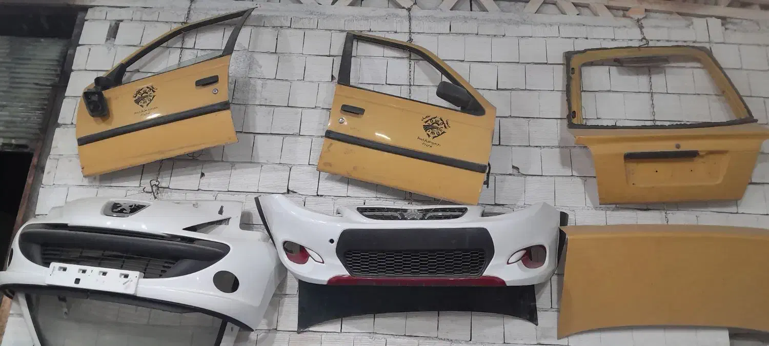 درود تعدادی درب پژو سپر ۲۰۷سپرکوئک|قطعات یدکی و لوازم جانبی|اصفهان, اندوان|دیوار