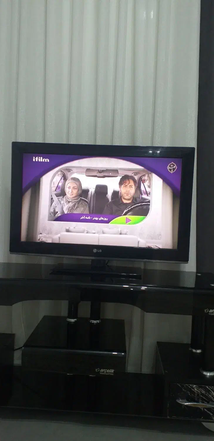 تلویزیون ۳۲اینج اصل کره|تلویزیون و پروژکتور|پارس‌آباد, |دیوار