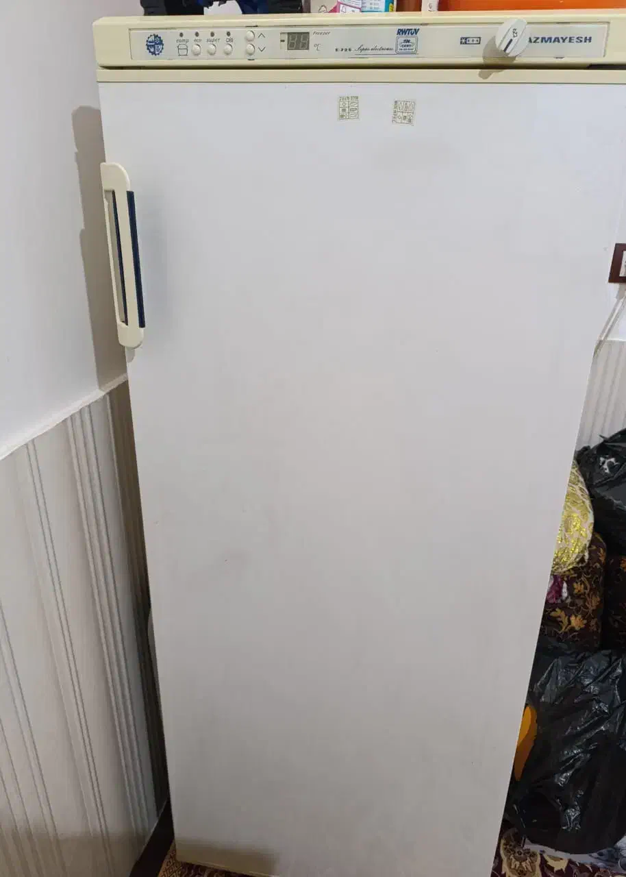 دوعدد یخچال وویترین|یخچال و فریزر|مرودشت, دولت آباد|دیوار