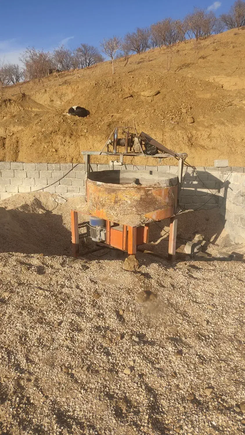 کارگاه قطعات بتنی و بلوک زنی|مصالح و تجهیزات ساختمان|زاینده رود, |دیوار