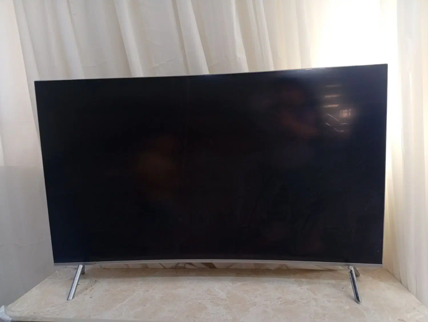 تلویزیون شکسته مخصوص تعمیر کاران|تلویزیون و پروژکتور|کوهدشت, |دیوار