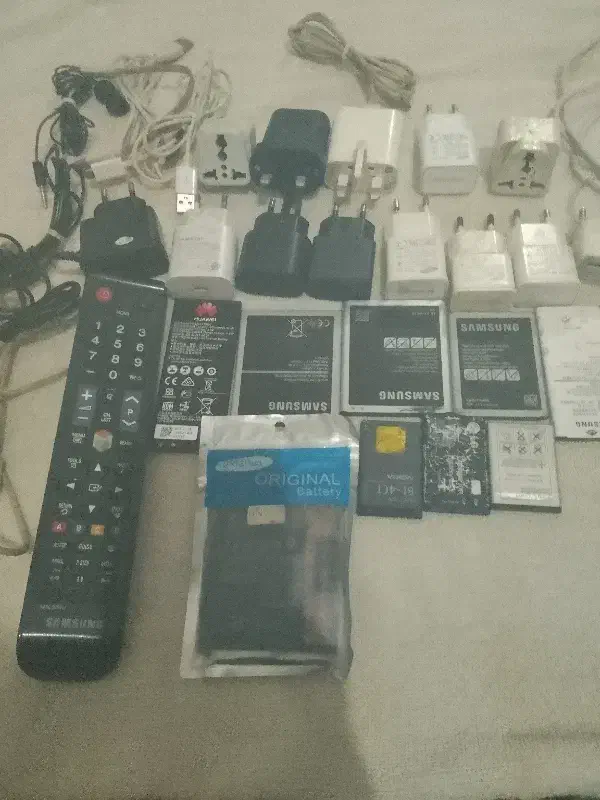 شارژر و باطری|لوازم جانبی موبایل و تبلت|تهران, شکوفه (عبدل آباد)|دیوار