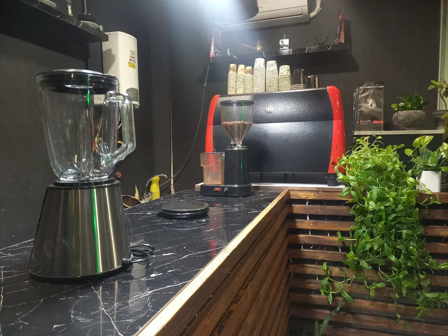 فروش لوازم کامل کافه در حد نو یکجا|کافیشاپ و رستوران|هشتگرد, شهرک ولیعصر (مصلی)|دیوار