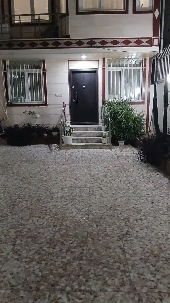 اجاره روزانه ویلایی داخل شهر|اجارهٔ کوتاهمدت آپارتمان و سوئیت|تالش, هشتپر|دیوار