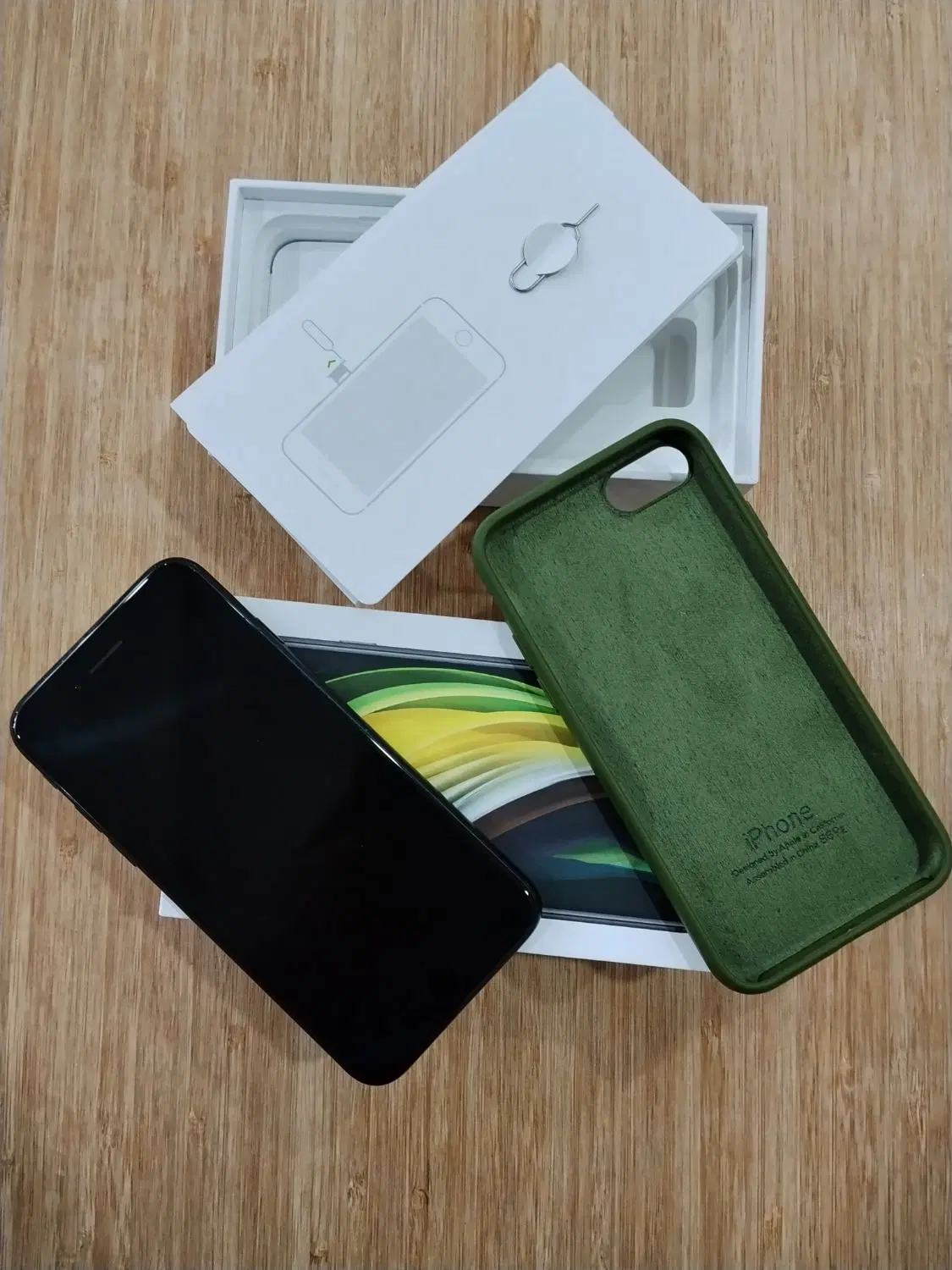 iphone se 2020|موبایل|بوشهر, |دیوار