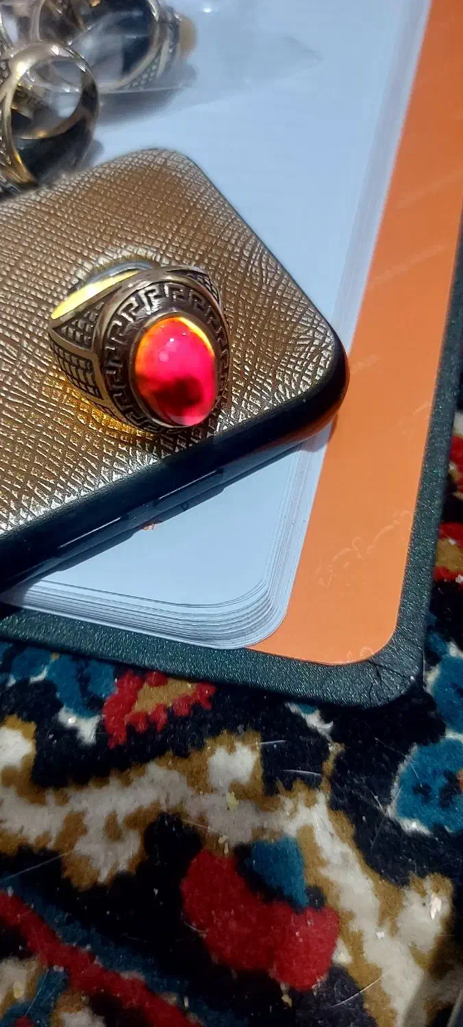 تعدادی انگشتر طلا روس نگینها معدنی باباقوری|بدلیجات|رفسنجان, |دیوار