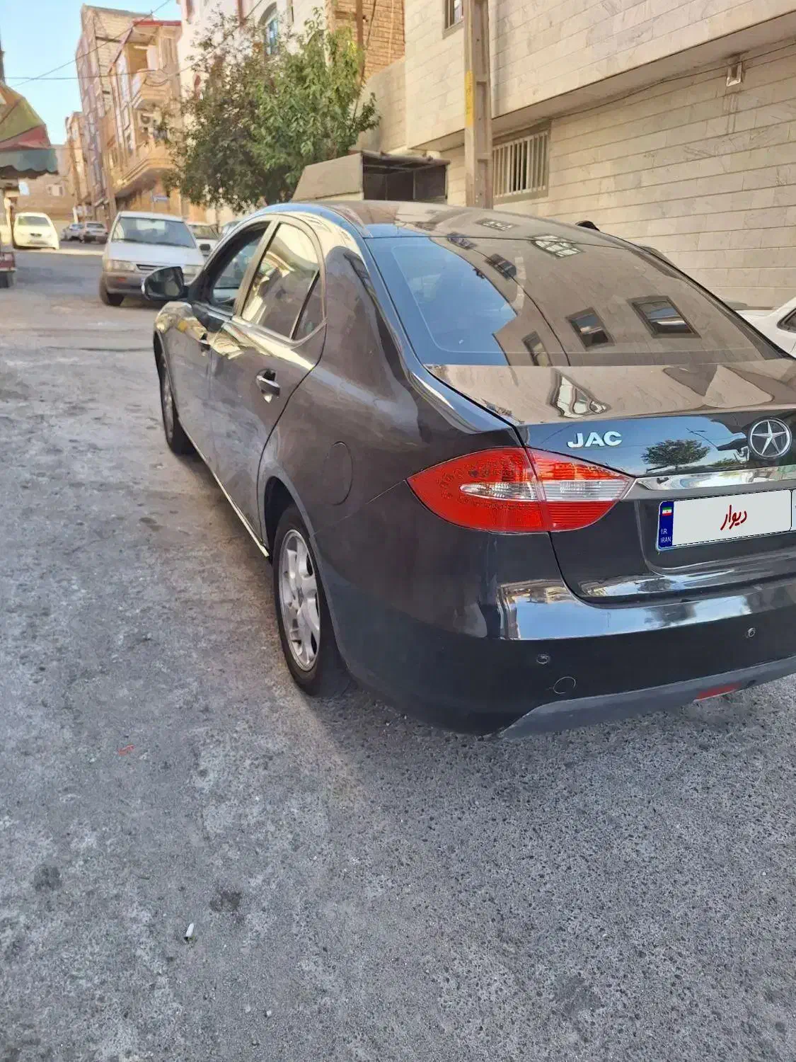 جک j5 مدل ۹۳ کم کار|خودرو سواری و وانت|تبریز, |دیوار