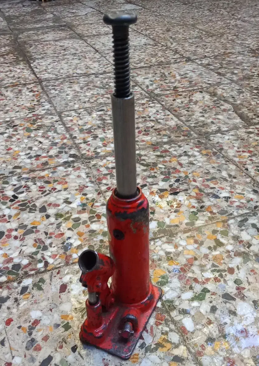 جک روغنی ژاپنی|ابزارآلات|خرم‌آباد, |دیوار