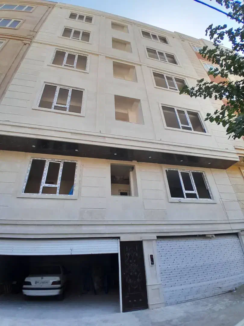 رهن آپارتمان ۱۲۰ متری تک واحدی کلید نخورده صالحیه|اجارهٔ آپارتمان|بهارستان, |دیوار