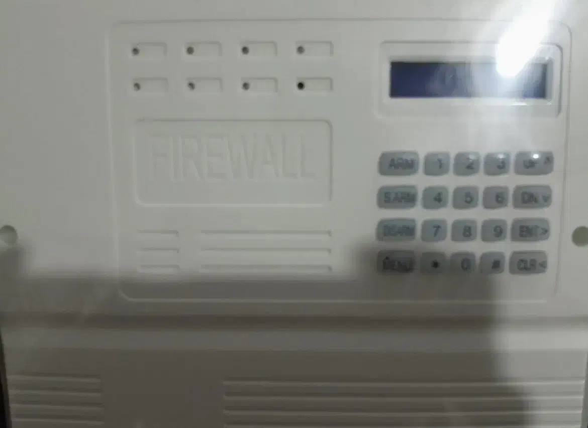 دوربین مداربسته ۸تایی با تخفیف پایین ترین قیمت|دوربین مداربسته|بم, |دیوار