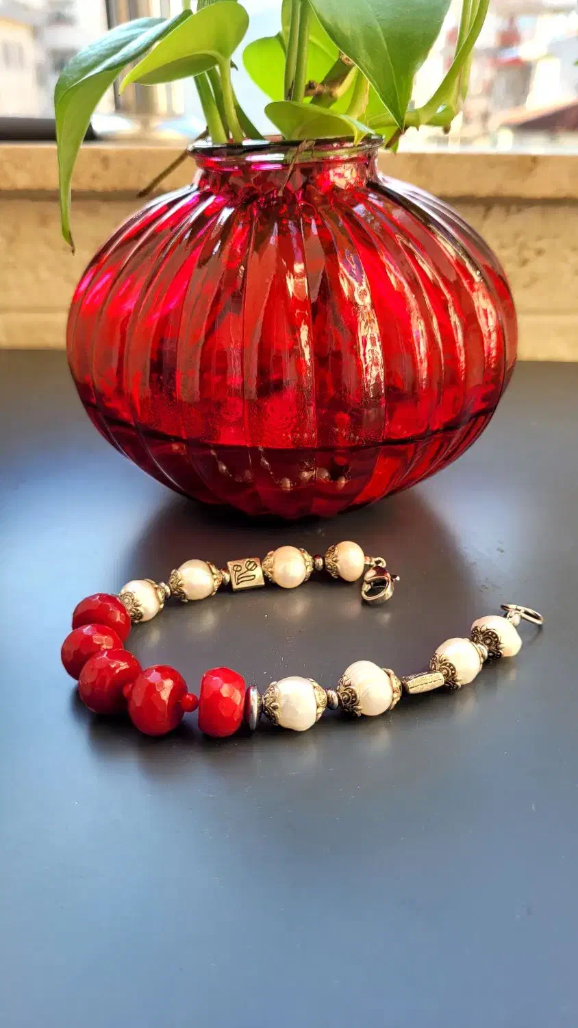 دستبند دستساز مروارید و سنگ جید|بدلیجات|رشت, نیکمرام|دیوار