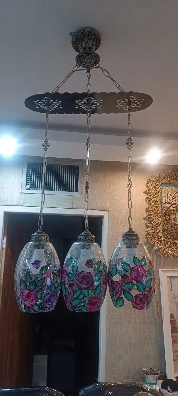 لوستر طرح سنتی بسیار زیبا در حد نو|لوستر و چراغ آویز|فردیس, شهرک گلها|دیوار
