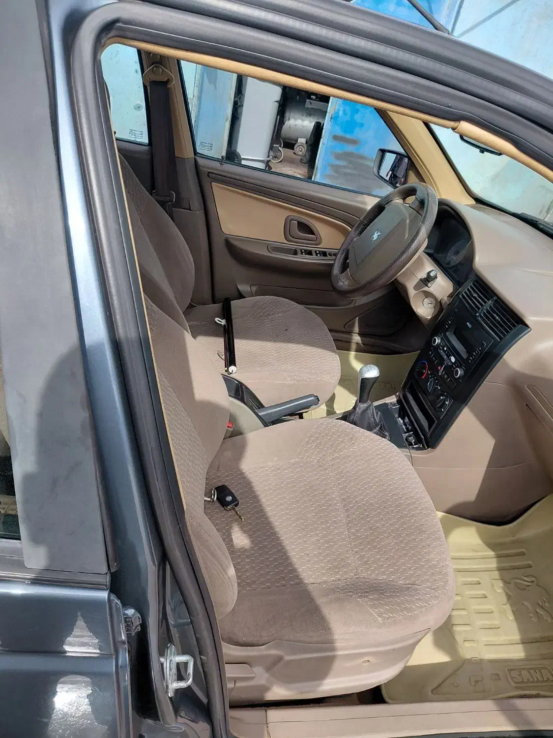 پژو  ۴۰۵  ۹۸ بکر|خودرو سواری و وانت|سیرجان, |دیوار