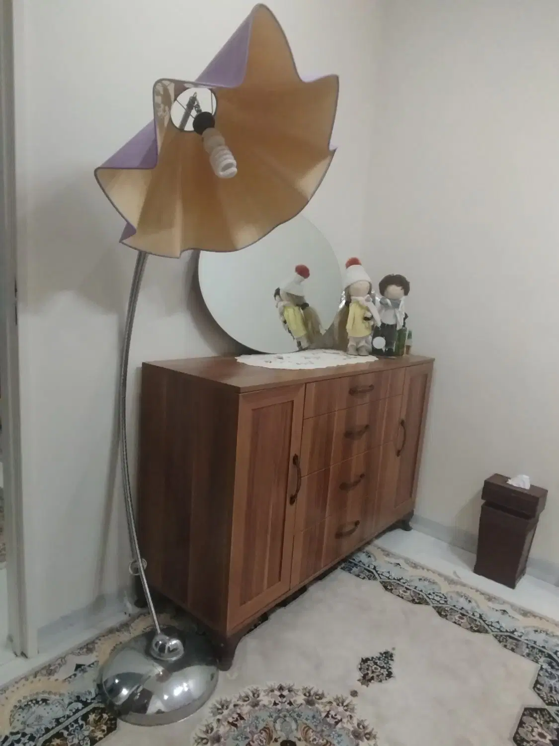 اباژور|چراغ خواب و آباژور|اندیشه, اندیشه فاز ۲|دیوار
