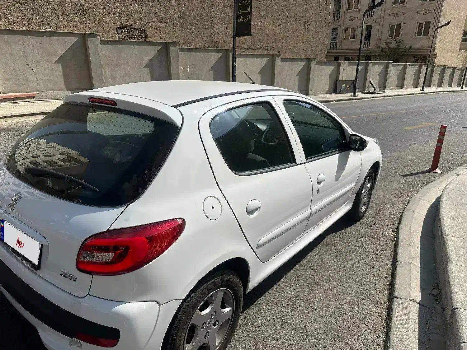 207 اتومات مدل ۱۴۰۳|خودرو سواری و وانت|تهران, اکباتان|دیوار