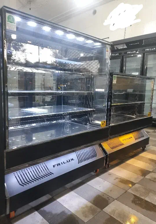 فریزر ویخچال فروشگاهی قصابی،مرغی،سوپری،کافی شاپ|فروشگاه و مغازه|اصفهان, خواجه عمید|دیوار