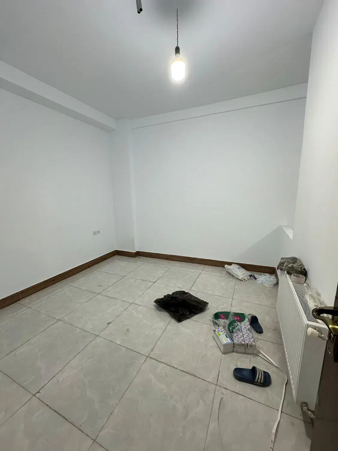 ۷۰ متــر سالن/ ادارای /تختــی|اجارهٔ دفتر کار، اتاق اداری، مطب|بروجرد, |دیوار