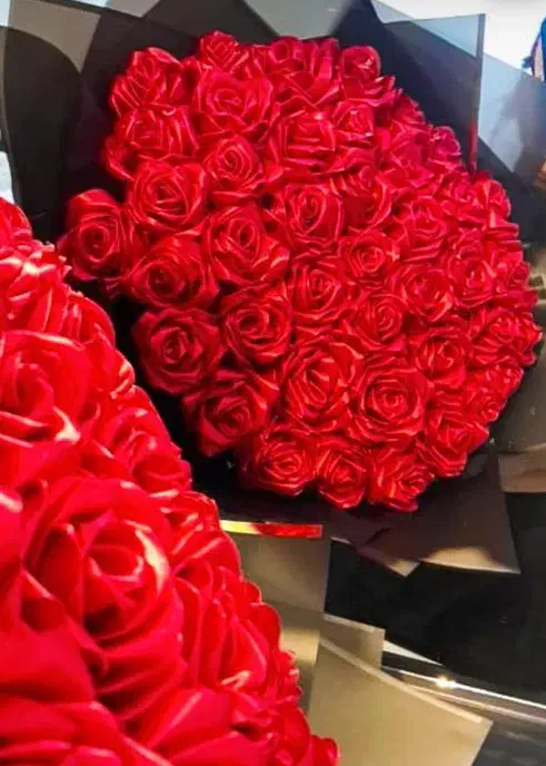 گل ربانی|گل مصنوعی|مرودشت, کوشک|دیوار