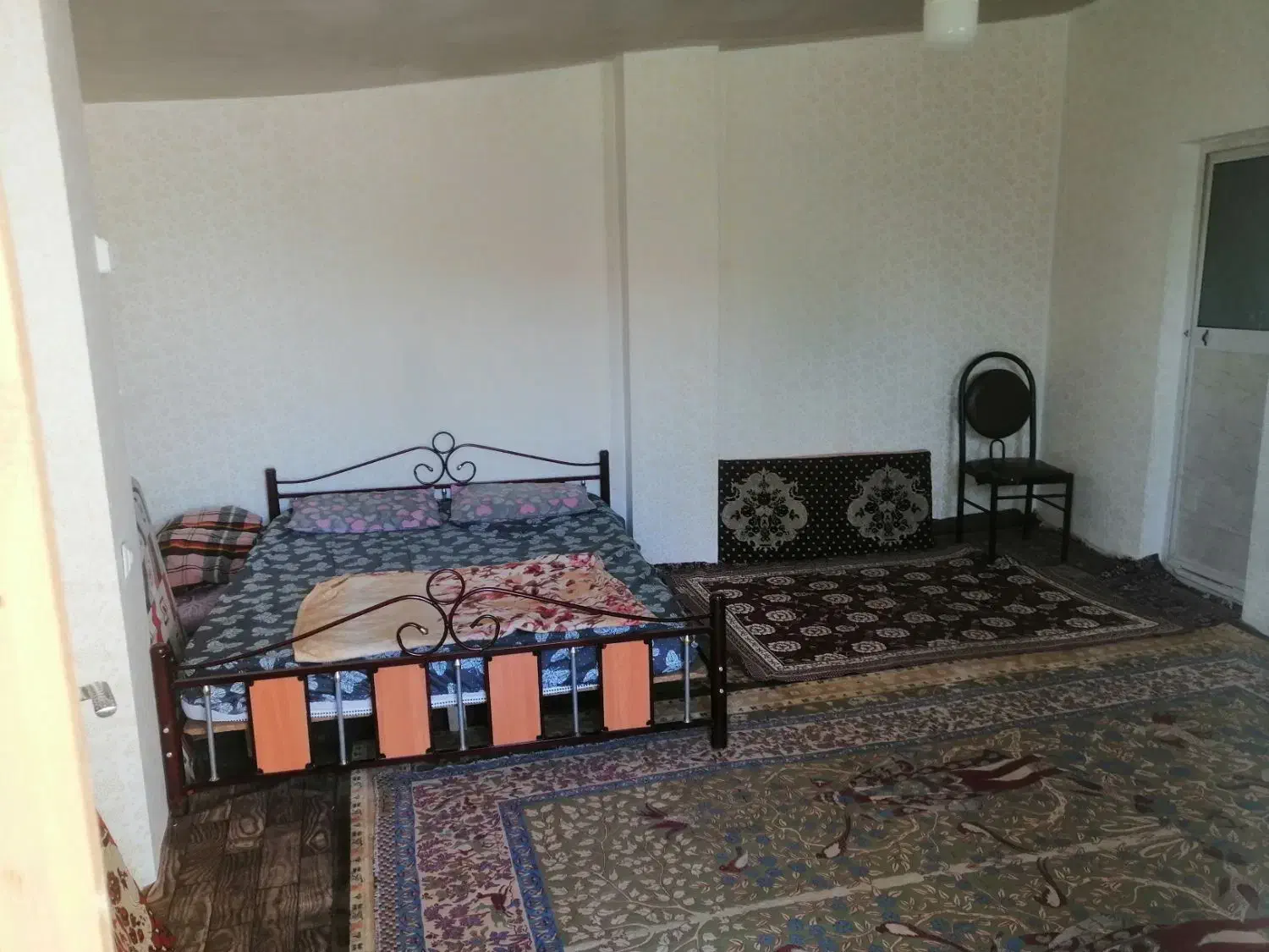 اجاره روزانه وماهیانه سوئیت پلیس‌راه سراوان|اجارهٔ کوتاه‌مدت آپارتمان و سوئیت|رشت, لاکان|دیوار