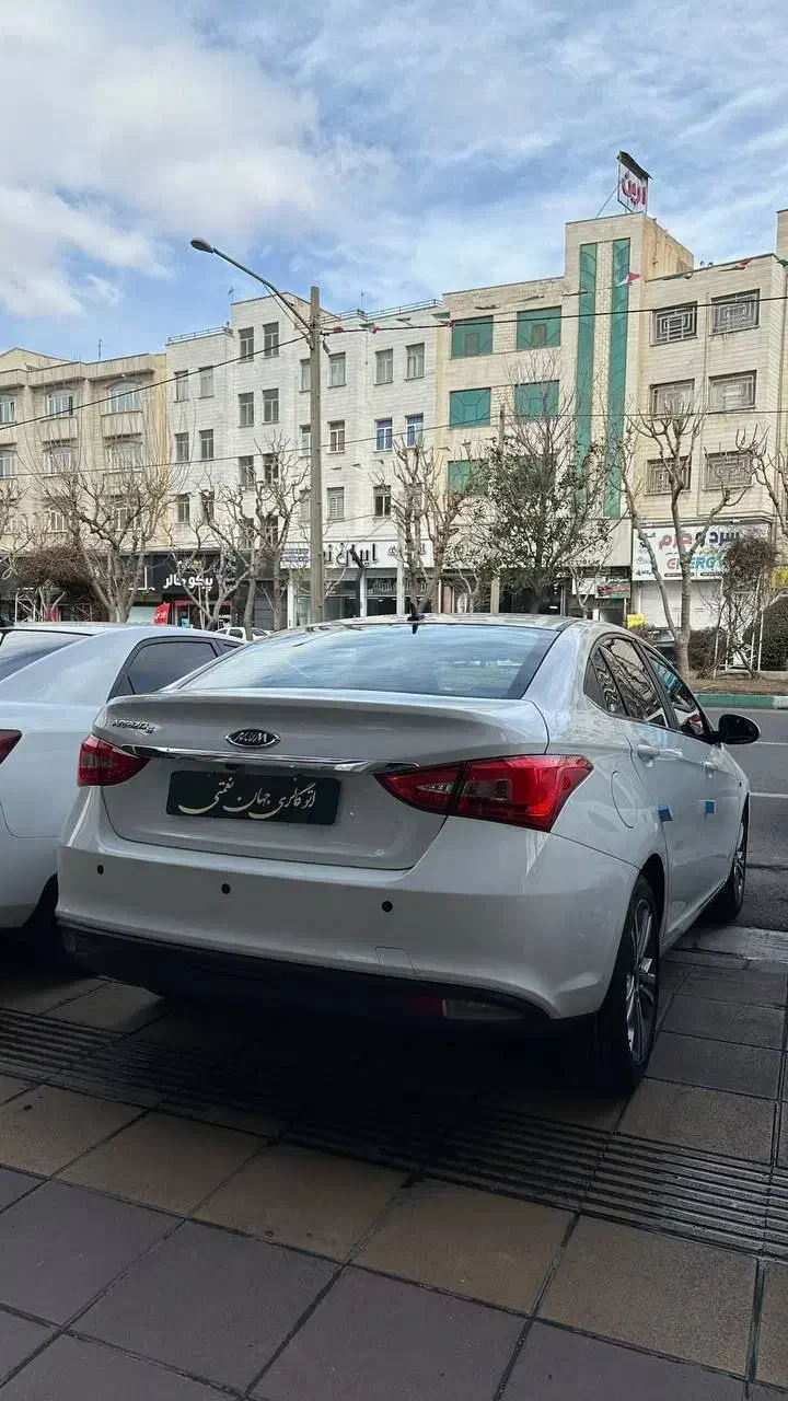 اریزو۵|خودرو سواری و وانت|کرج, مهرویلا جنوبی|دیوار